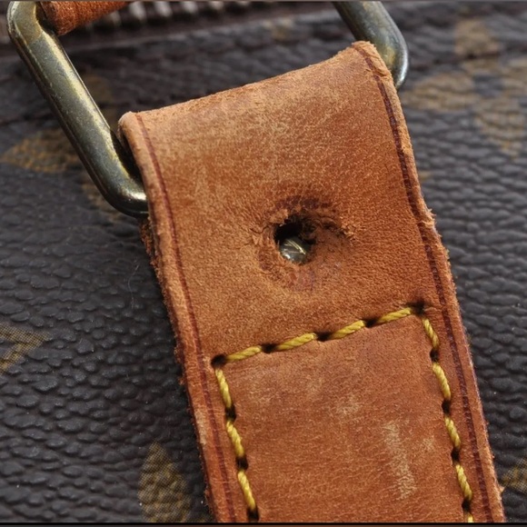 Authentic Louis Vuitton Keepall 60 Duffle - Picture 8 of 12